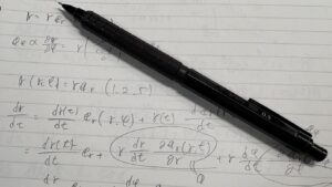 オレンズネロ0.5mm 3年使用レビュー 物理工学専攻の勉強道具